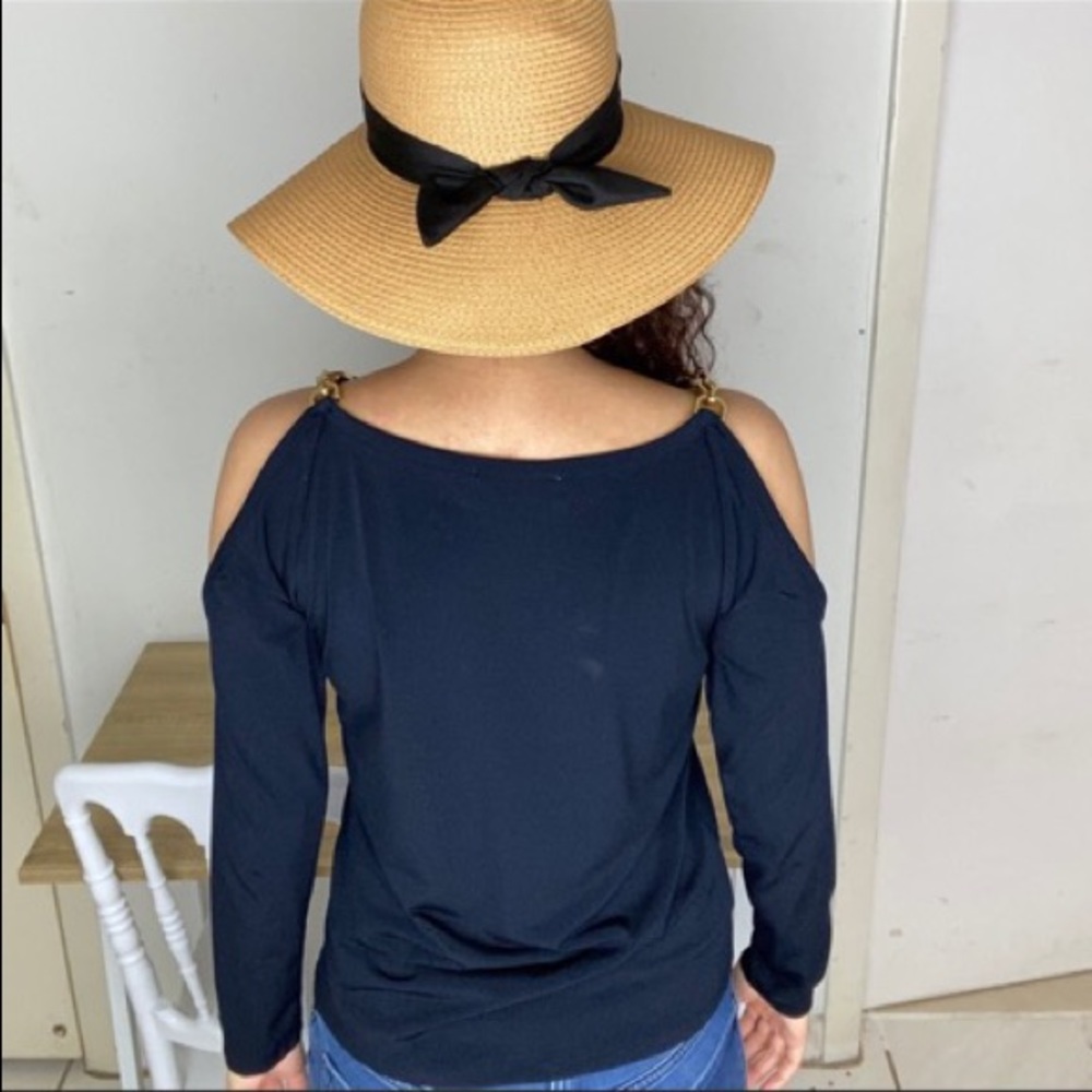 Michael Kors chain cold shoulder top - Picture 3 of 12